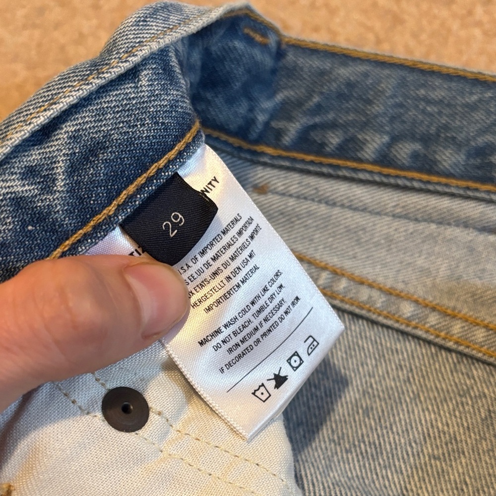 Stylish Blue Denim Shorts - Picture 3 of 4